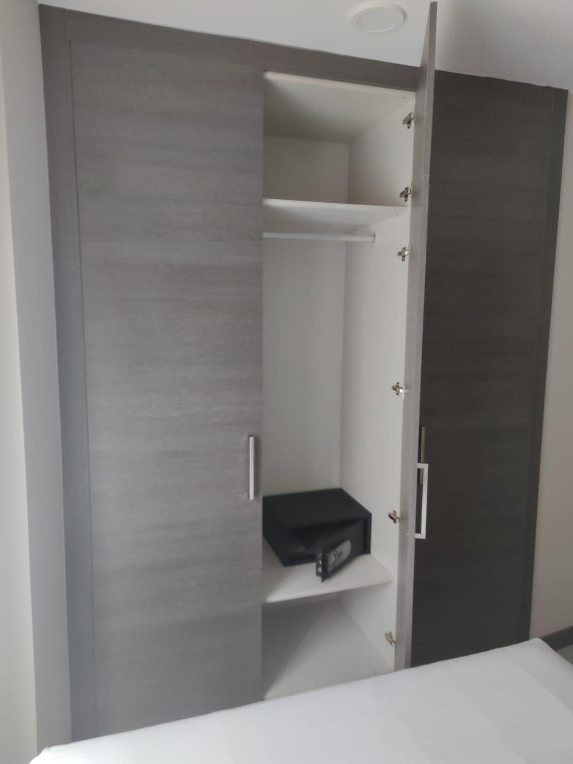 Eh - Apartamentos Heroismo Saragosse Extérieur photo